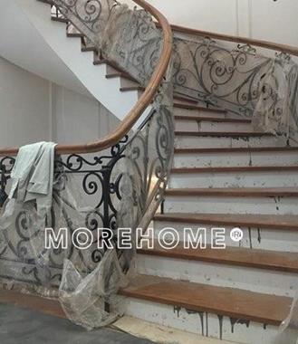  Cầu thang gỗ sắt MH001
